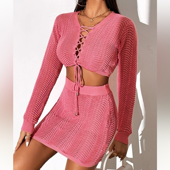 Lace Up Front Crop Sweater & Textured Knit Skirt - Picture 5 of 6